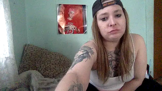 Snapshot of alexabunni chatting on December 3, 2025, 2:37 pm alexabunni online show from December 3, 2025, 2:37 pm