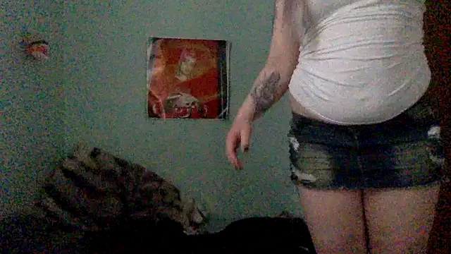 Snapshot of alexabunni chatting on February 22, 2026, 3:32 pm alexabunni online show from February 22, 2026, 3:32 pm