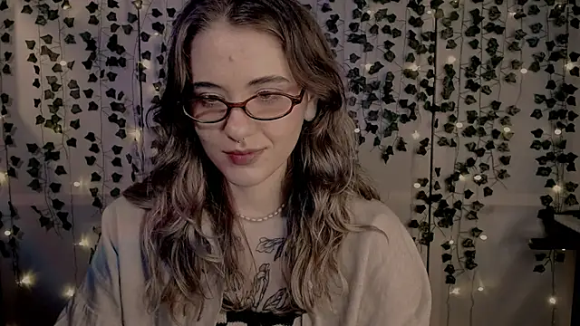 risha laas online show from February 8, 2025, 7:59 pm