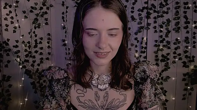 risha laas online show from September 26, 2025, 8:13 pm