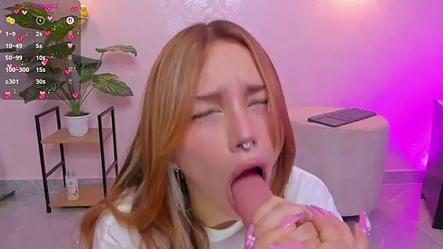 Snapshot of LITTLE-VIVI chatting on March 11, 2026, 3:34 am LITTLE-VIVI online show from March 11, 2026, 3:34 am