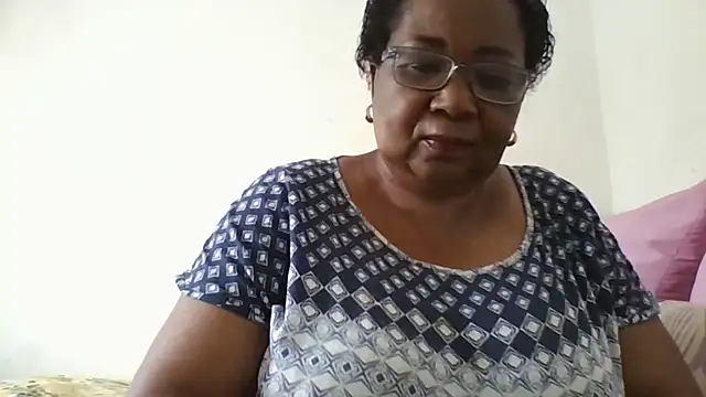 Snapshot of KinkyRicoSaisyours chatting on April 15, 2026, 6:31 am KinkyRicoSaisyours online show from April 15, 2026, 6:31 am