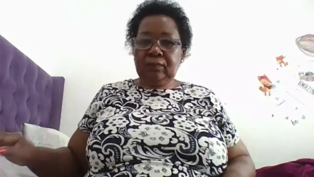 Snapshot of KinkyRicoSaisyours chatting on May 10, 2026, 7:13 am KinkyRicoSaisyours online show from May 10, 2026, 7:13 am