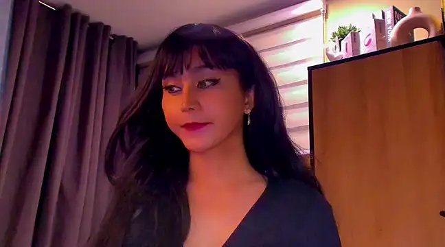 YOURCRISTINAS online show from March 11, 2025, 3:45 pm