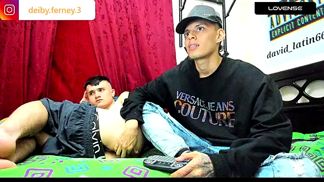 Snapshot of davidlatin66 chatting on December 29, 2024, 2:27 am davidlatin66 online show from December 29, 2024, 2:27 am