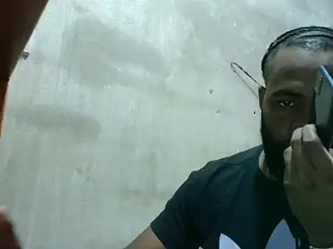 Snapshot of 2ocmaxi chatting on February 5, 2025, 6:15 pm 2ocmaxi online show from February 5, 2025, 6:15 pm