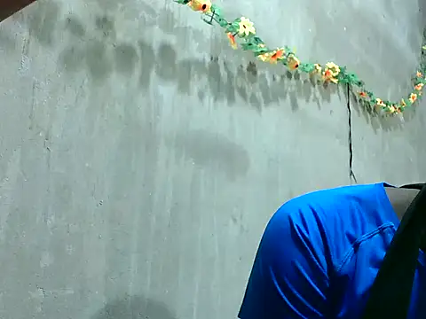 Snapshot of 2ocmaxi chatting on November 24, 2025, 8:30 pm 2ocmaxi online show from November 24, 2025, 8:30 pm