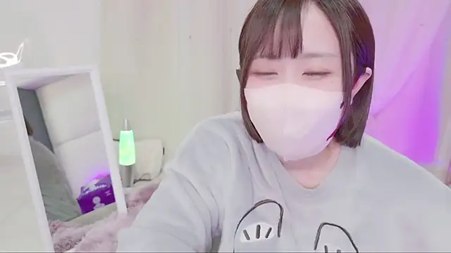 Yuu  k online show from January 11, 2025, 5:07 pm