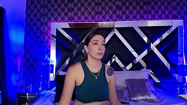 Snapshot of victoriaa_lee_ chatting on September 23, 2025, 7:28 pm victoriaa lee online show from September 23, 2025, 7:28 pm