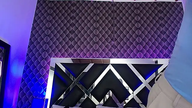 Snapshot of victoriaa_lee_ chatting on October 25, 2025, 7:19 pm victoriaa lee online show from October 25, 2025, 7:19 pm