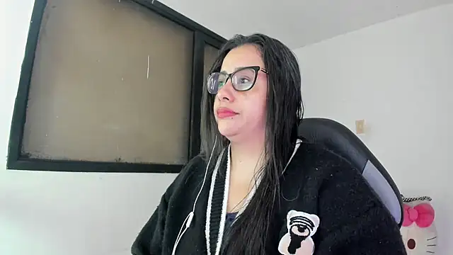 Snapshot of smile_sweetpao chatting on February 27, 2025, 3:14 am smile sweetpao online show from February 27, 2025, 3:14 am