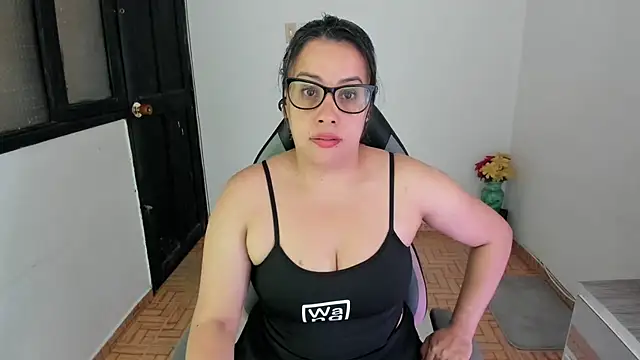 Snapshot of smile_sweetpao chatting on March 21, 2025, 1:13 am smile sweetpao online show from March 21, 2025, 1:13 am