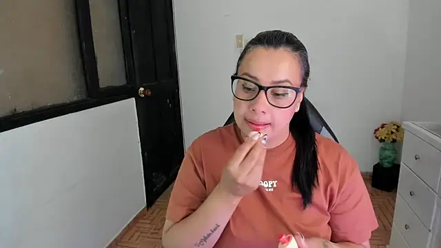 Snapshot of smile_sweetpao chatting on October 22, 2025, 12:11 am smile sweetpao online show from October 22, 2025, 12:11 am