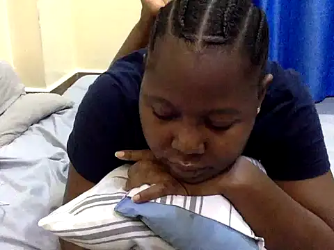 Snapshot of 10sexymelo69_ chatting on July 1, 2026, 6:04 am 10sexymelo69 online show from July 1, 2026, 6:04 am