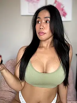 JazzieXo online show from March 12, 2026, 8:37 pm