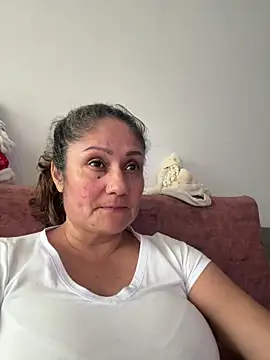 gabiTetas online show from December 18, 2025, 8:37 pm