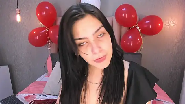 Alexa Thaylor  online show from February 28, 2025, 2:53 pm