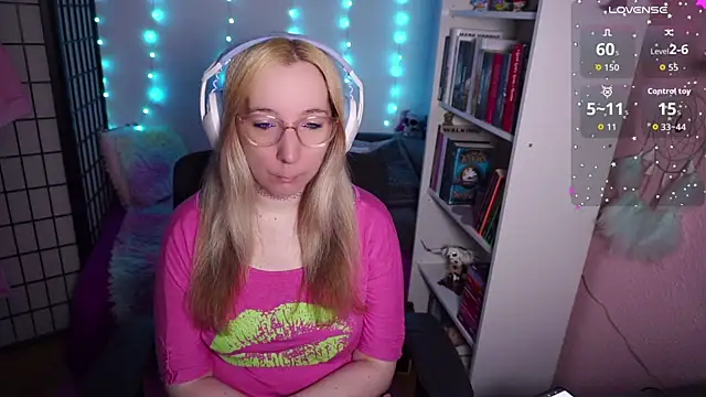 JustKerry online show from October 16, 2025, 8:04 am