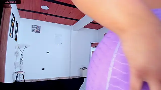 Snapshot of iriss_25 chatting on September 26, 2025, 11:36 am iriss 25 online show from September 26, 2025, 11:36 am