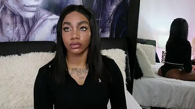 Snapshot of emely_brandon chatting on September 20, 2025, 2:12 am emely brandon online show from September 20, 2025, 2:12 am