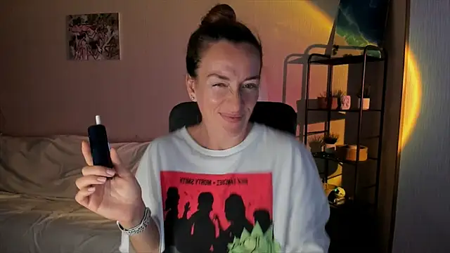 RebeccaMartinez online show from September 9, 2025, 8:58 am