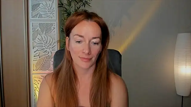RebeccaMartinez online show from June 18, 2026, 7:19 am