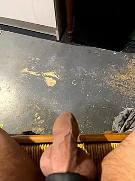 mattexhibe online show from January 15, 2026, 8:34 pm