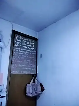 Snapshot of katha_steele_ chatting on December 19, 2024, 9:07 am katha steele online show from December 19, 2024, 9:07 am