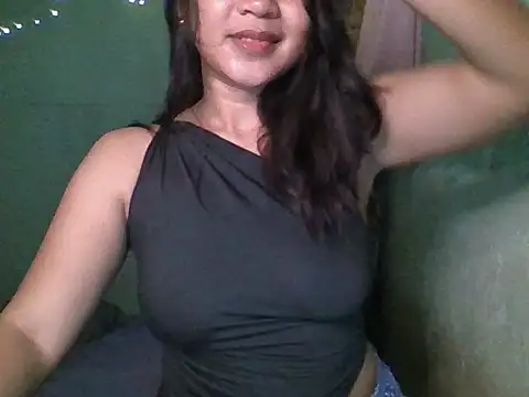  smiling4u  online show from January 12, 2026, 11:48 am