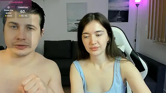 Snapshot of PollyFlame chatting on January 20, 2025, 10:04 pm PollyFlame online show from January 20, 2025, 10:04 pm