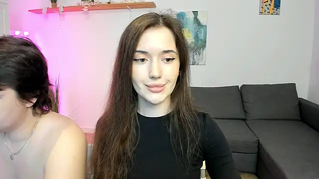 Snapshot of PollyFlame chatting on October 31, 2025, 7:48 pm PollyFlame online show from October 31, 2025, 7:48 pm