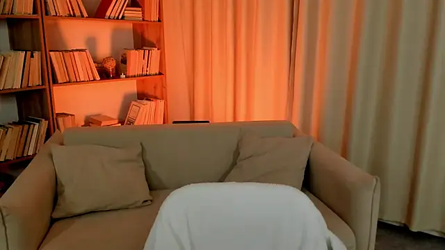 Phoenix Margo online show from February 21, 2026, 3:07 am