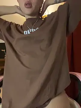 LittleBabyCat22 online show from February 17, 2026, 4:20 am