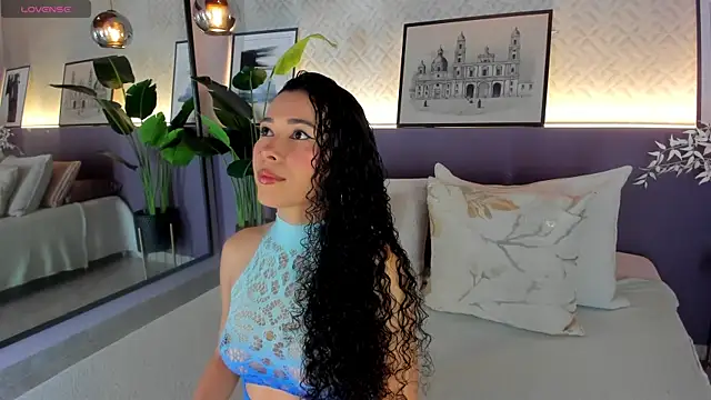 Snapshot of susan_cute198 chatting on December 20, 2025, 12:01 pm susan cute198 online show from December 20, 2025, 12:01 pm