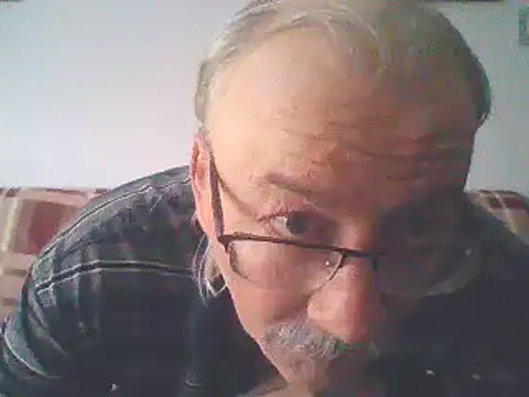 cumloverboyxx69 online show from March 10, 2025, 1:32 pm