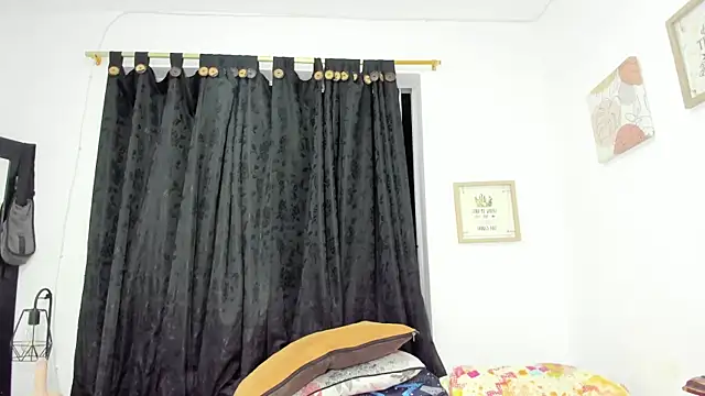 Snapshot of MANDY_GIRL_BBW chatting on September 18, 2025, 9:44 am MANDY GIRL BBW online show from September 18, 2025, 9:44 am