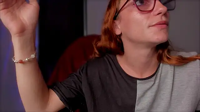 Snapshot of _lh_ chatting on January 27, 2025, 4:33 pm lh online show from January 27, 2025, 4:33 pm