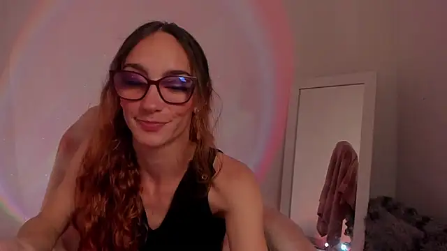 Snapshot of _lh_ chatting on November 6, 2025, 3:02 pm lh online show from November 6, 2025, 3:02 pm