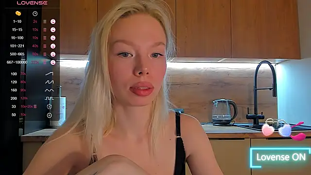 Olivia Bells online show from April 4, 2026, 9:23 pm