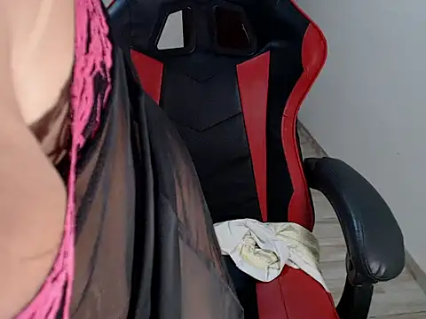 -Marivalda- online show from February 3, 2025, 2:02 pm