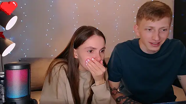 juliaanddima online show from February 15, 2025, 12:15 am