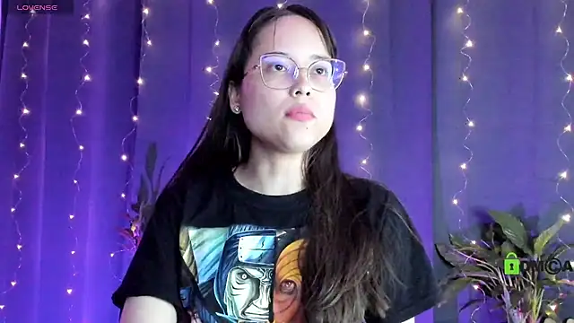 Snapshot of shantalc3rezo chatting on January 31, 2025, 12:17 am shantalc3rezo online show from January 31, 2025, 12:17 am