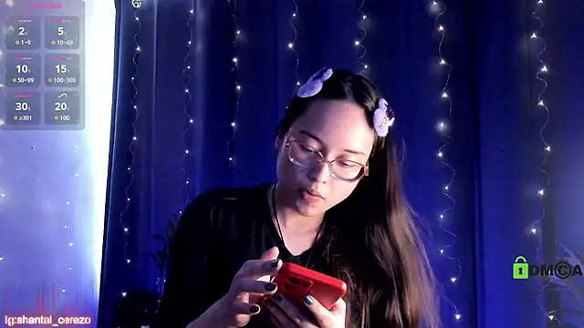 Snapshot of shantalc3rezo chatting on February 26, 2025, 6:11 pm shantalc3rezo online show from February 26, 2025, 6:11 pm