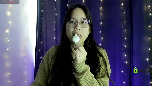 Snapshot of shantalc3rezo chatting on February 27, 2025, 8:09 pm shantalc3rezo online show from February 27, 2025, 8:09 pm