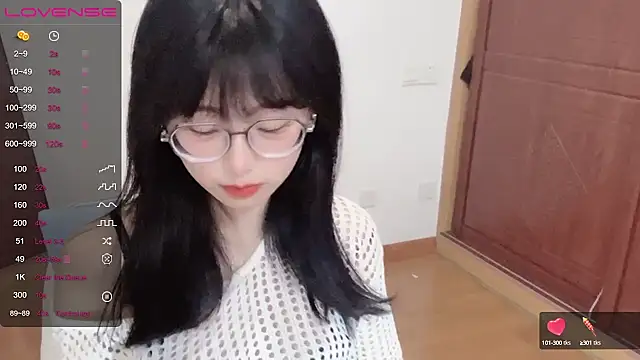 Snapshot of 4uoki chatting on March 21, 2025, 4:18 pm 4uoki online show from March 21, 2025, 4:18 pm