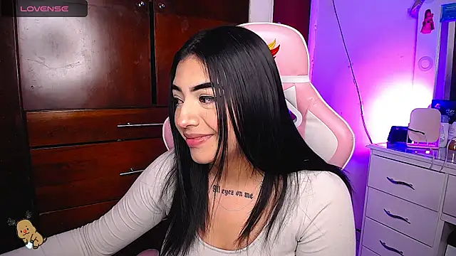 eva six online show from February 14, 2025, 2:28 am