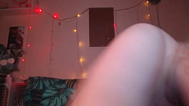 Karolina love  online show from December 26, 2024, 1:07 am