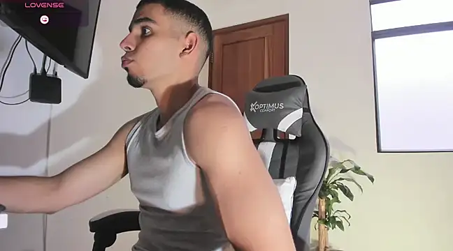 Snapshot of joss_111 chatting on March 20, 2025, 8:19 pm joss 111 online show from March 20, 2025, 8:19 pm