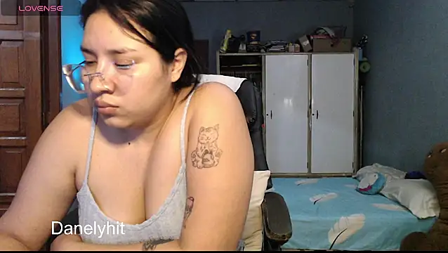 Snapshot of DanelyLopez chatting on May 21, 2026, 3:13 am DanelyLopez online show from May 21, 2026, 3:13 am