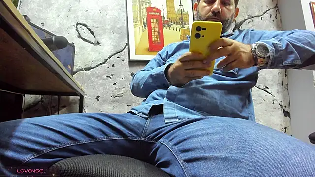 Maxi TheBigDaddy online show from February 5, 2026, 1:49 pm